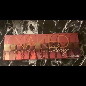 Urban Decay Naked Cherry Palette